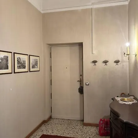 Accoglienti A Silva Милан